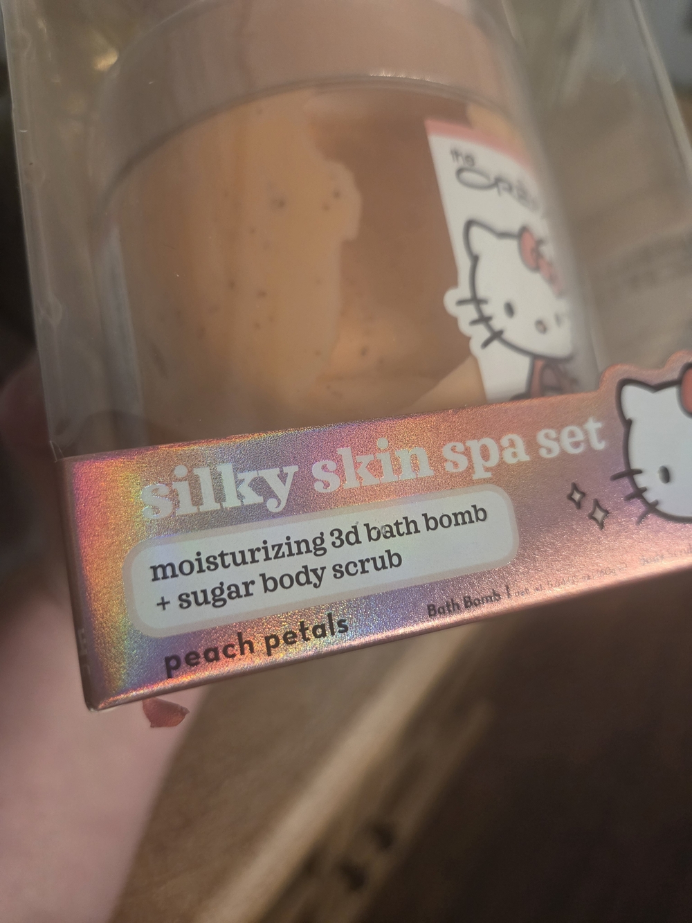 The Crème Shop Hello Kitty Peach Silky Skin Spa Set - Pink & Peach - Picture 3 of 6